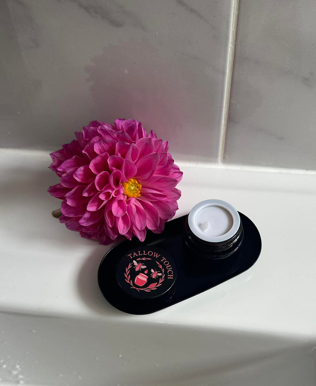 TALLOW TOUCH - Lip Balm - Pink (Kakadu Strawberry Lime) 10g