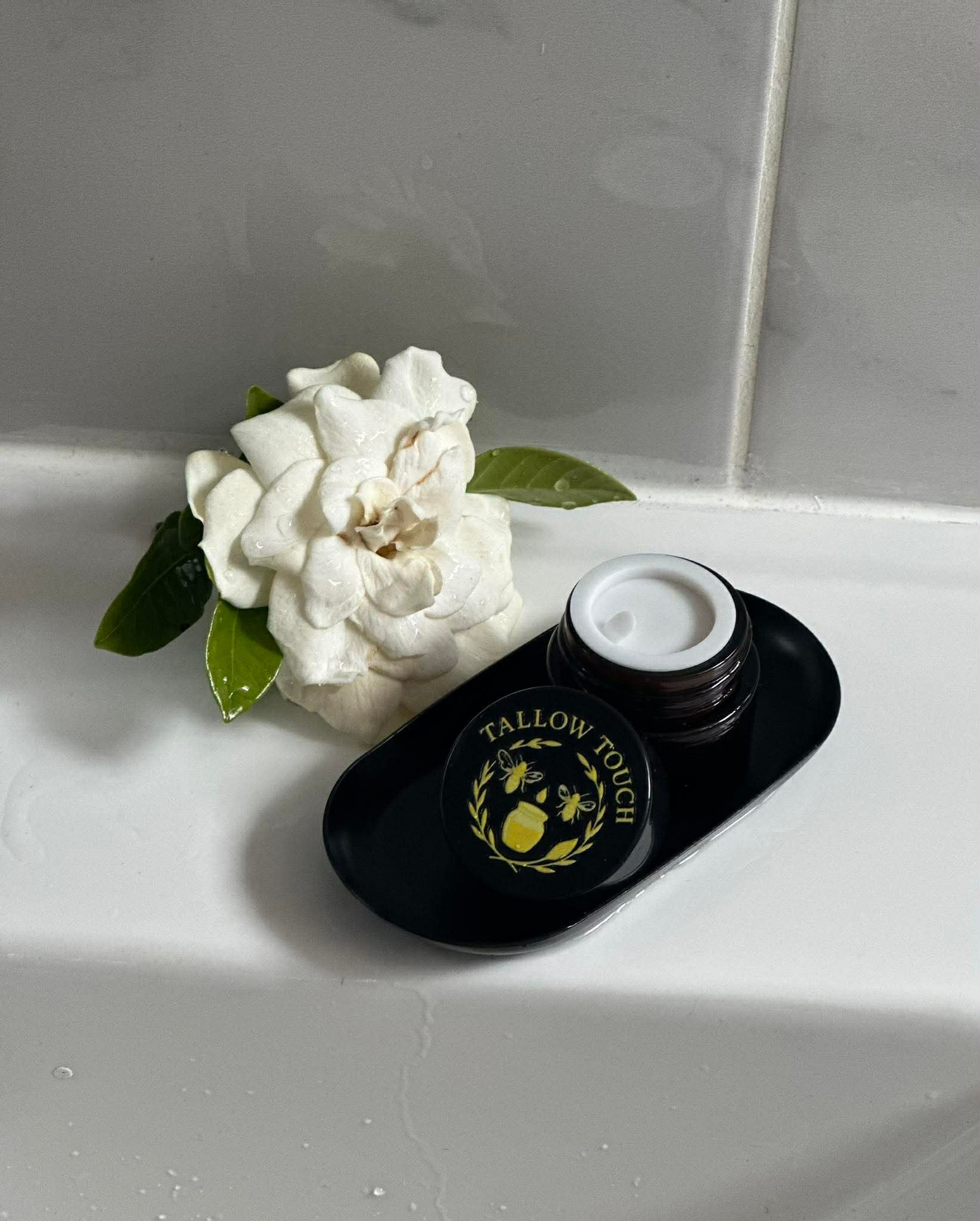 TALLOW TOUCH - Lip Balm - Yellow (Coconut Mango) 10g